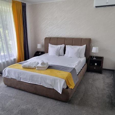 Casa Sonia Hotel Zsilvásárhely Kültér fotó