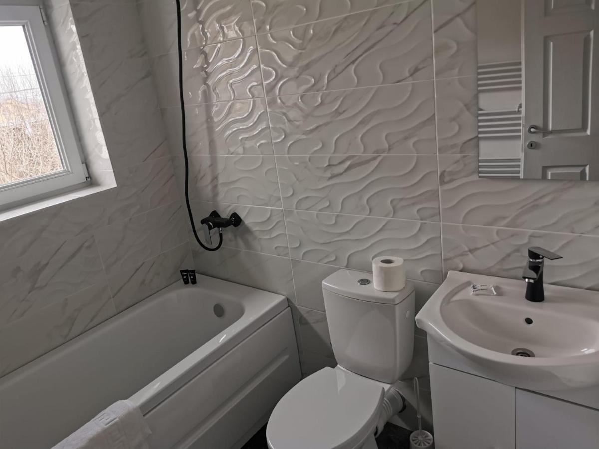 Casa Sonia Hotel Zsilvásárhely Kültér fotó