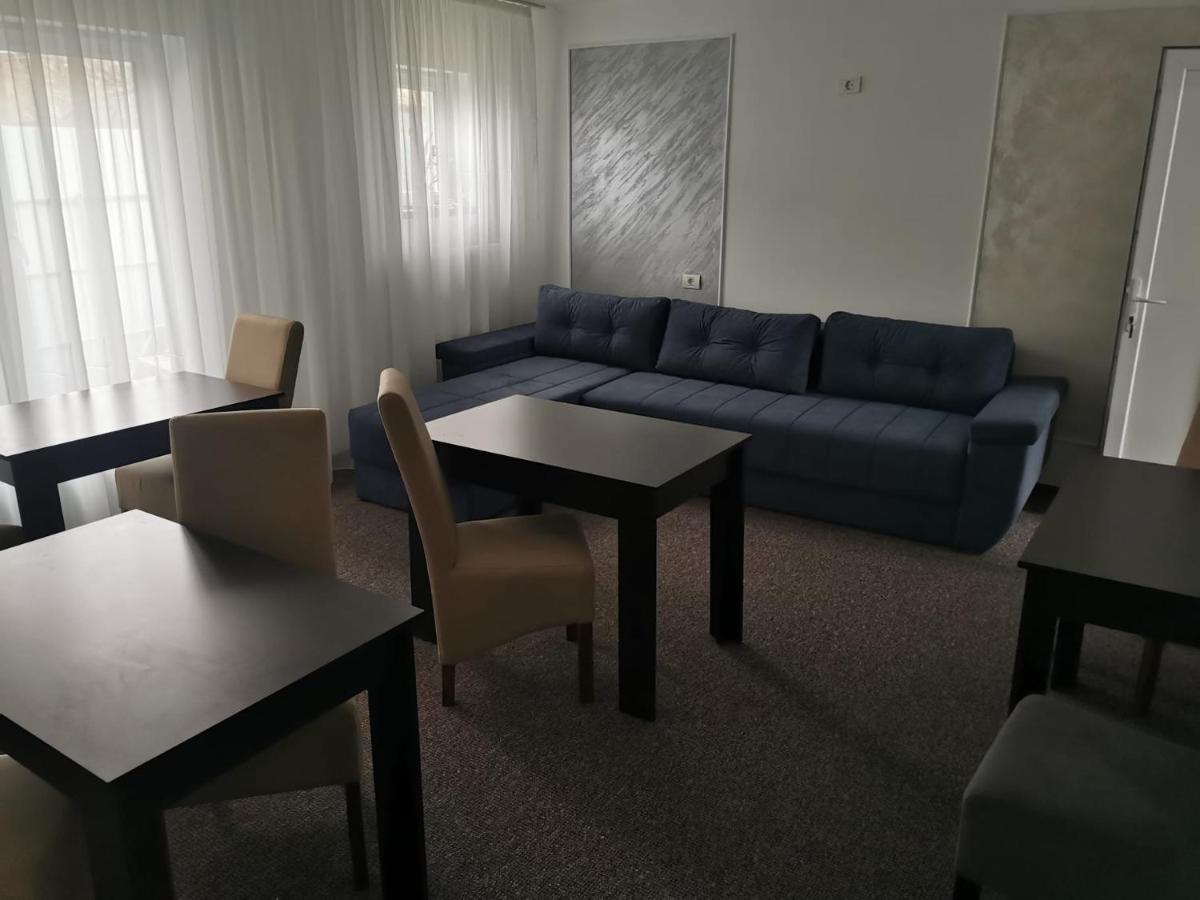 Casa Sonia Hotel Zsilvásárhely Kültér fotó