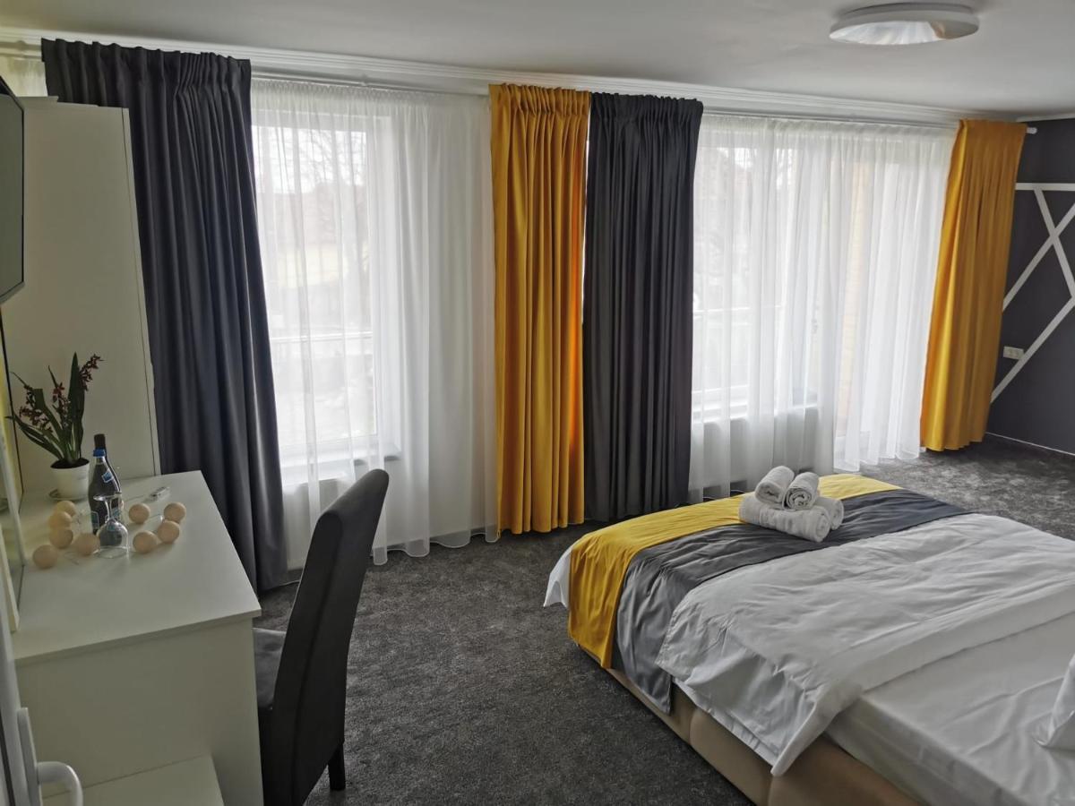 Casa Sonia Hotel Zsilvásárhely Kültér fotó
