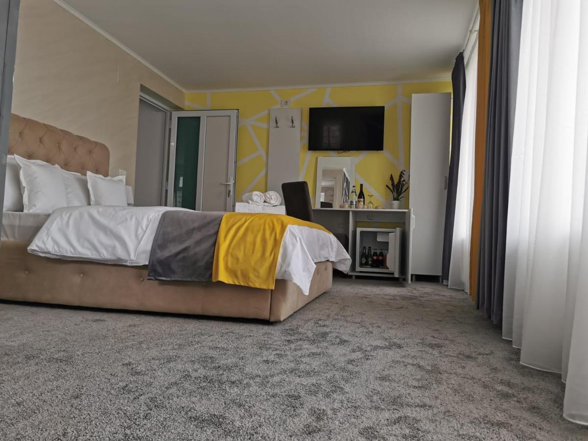 Casa Sonia Hotel Zsilvásárhely Kültér fotó