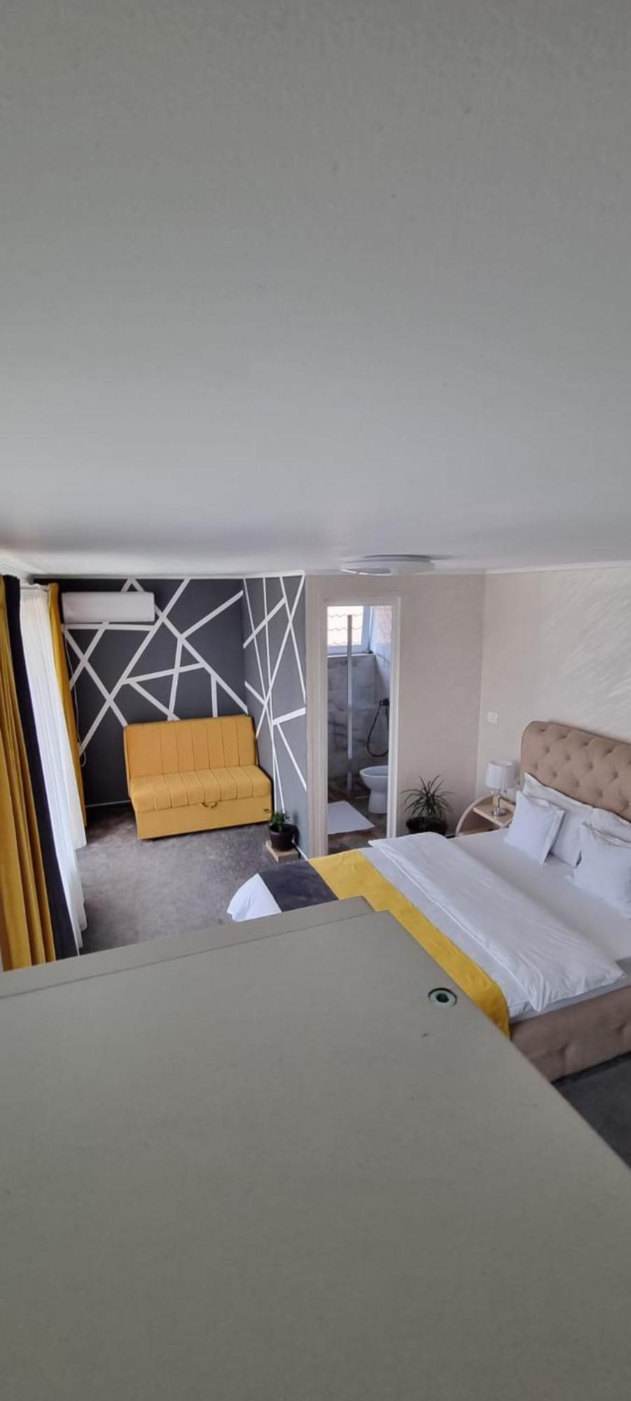 Casa Sonia Hotel Zsilvásárhely Kültér fotó