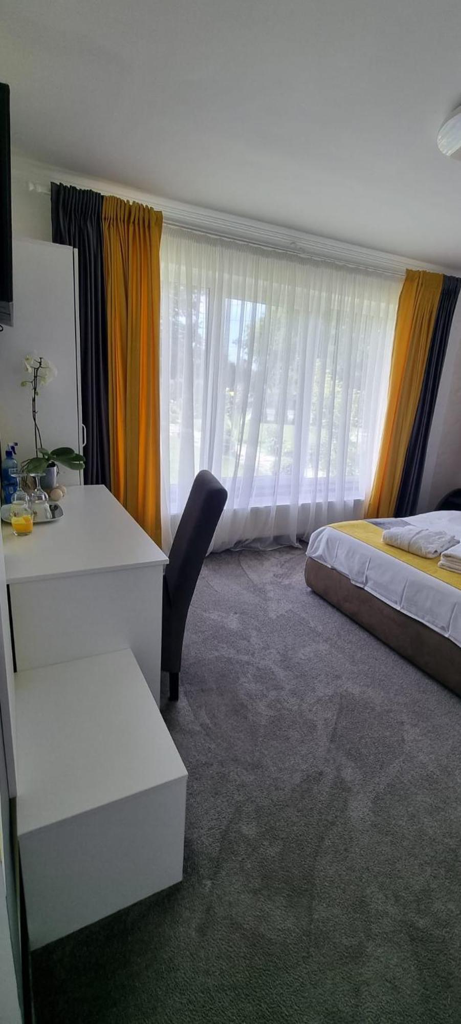 Casa Sonia Hotel Zsilvásárhely Kültér fotó