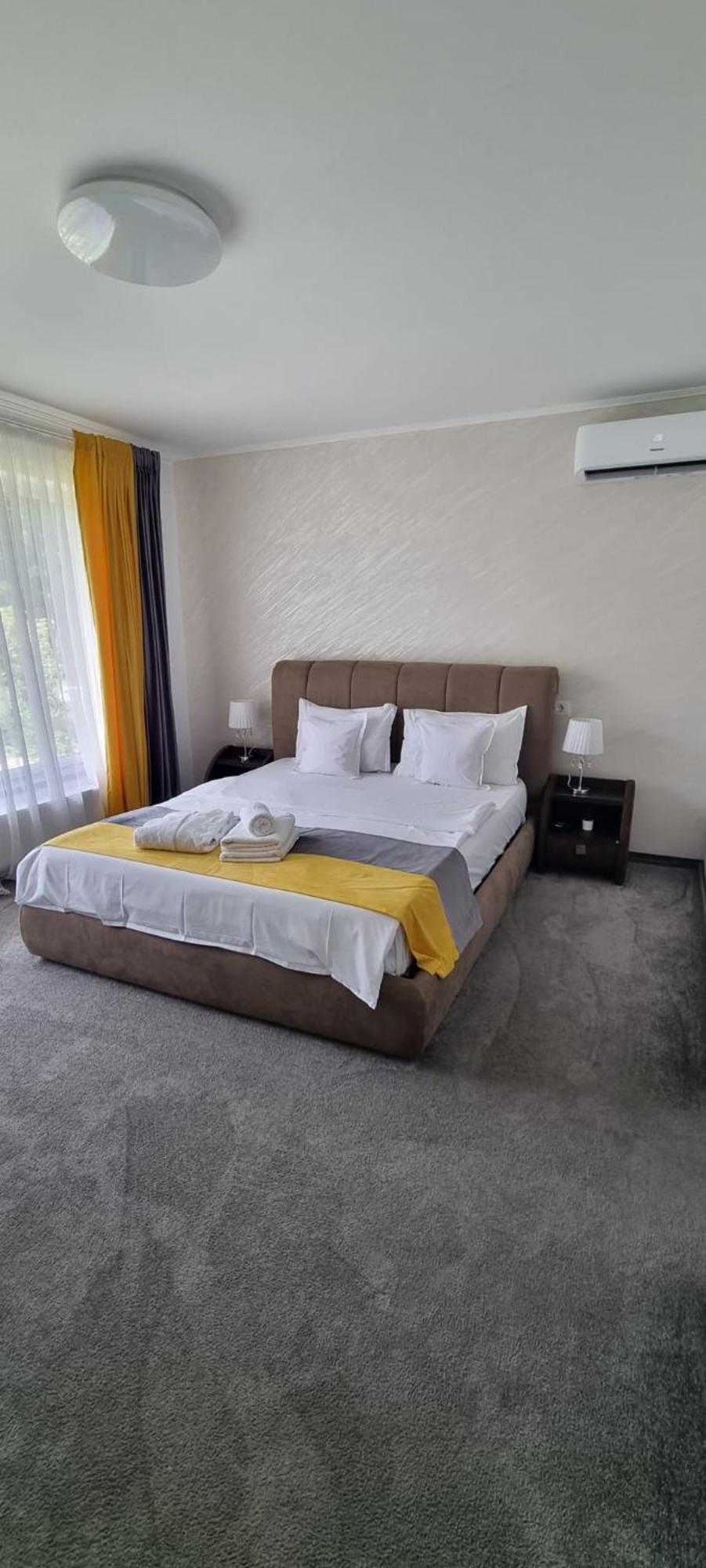 Casa Sonia Hotel Zsilvásárhely Kültér fotó